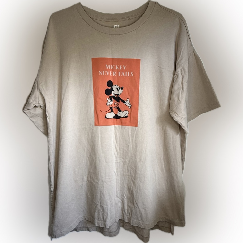 Uniqlo X Disney "Mickey Never Fails' Tan T-Shirt Size Medium